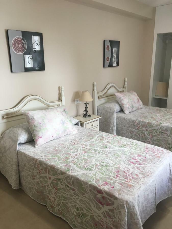 Apartamentos Hela Arjona Kültér fotó