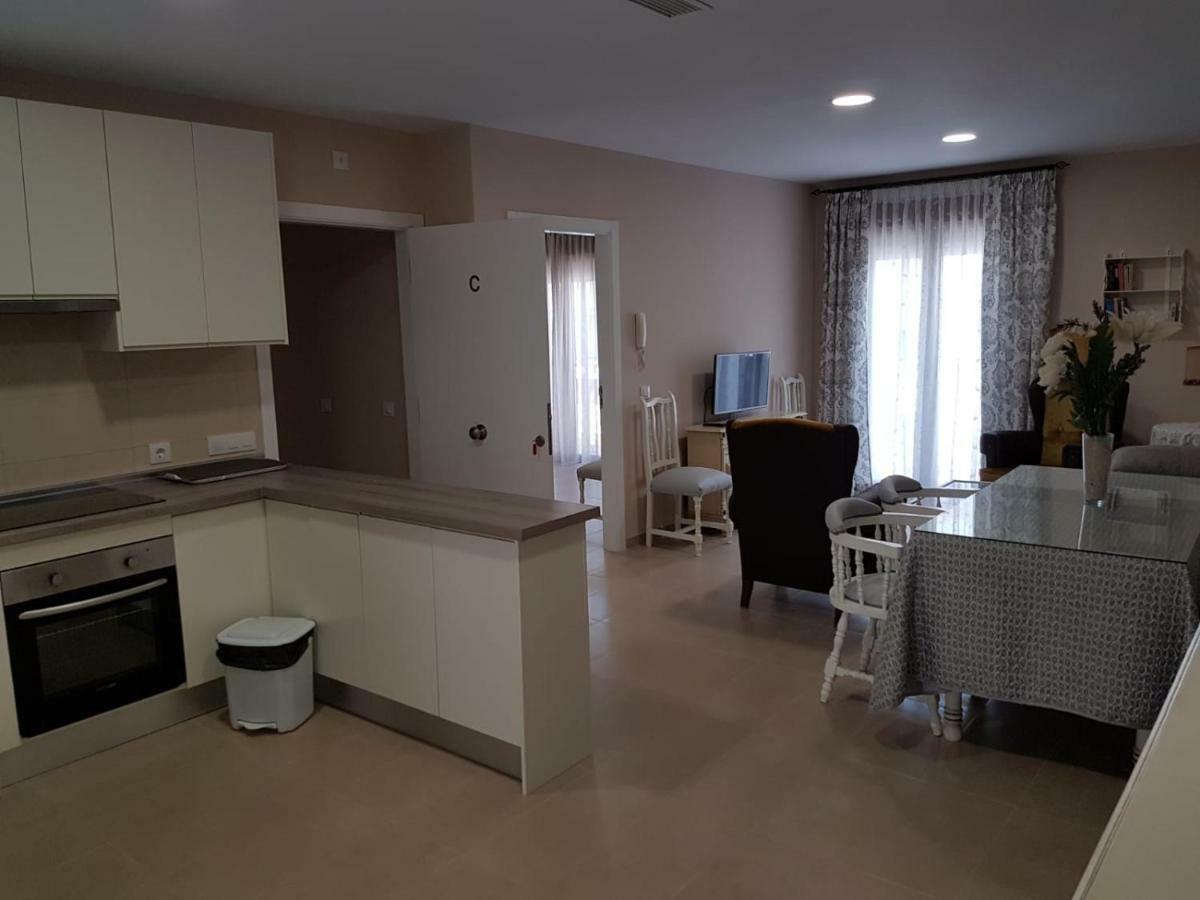 Apartamentos Hela Arjona Kültér fotó
